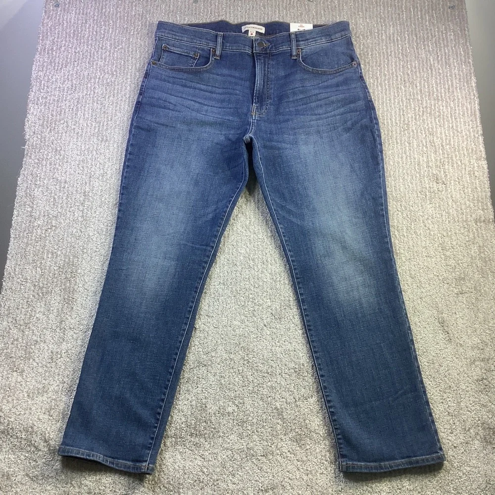 Lucky Brand 223 Straight Leg Mens Jeans Medium Wash Denim 36 x 30 NWT